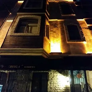Otel Mymoon, İstanbul